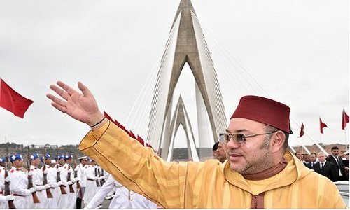 SM le Roi inaugure l'autoroute de contournement de Rabat et le pont à haubans entre Rabat et Salé