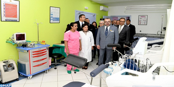 SM le Roi inaugure un Centre de soins de santé primaires à Sidi Bouknadel à Salé