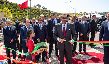 SM le Roi inaugure la rocade urbaine N°2 de Rabat-Salé, un projet structurant qui répond aux problématiques de mobilité entre les deux villes jumelles